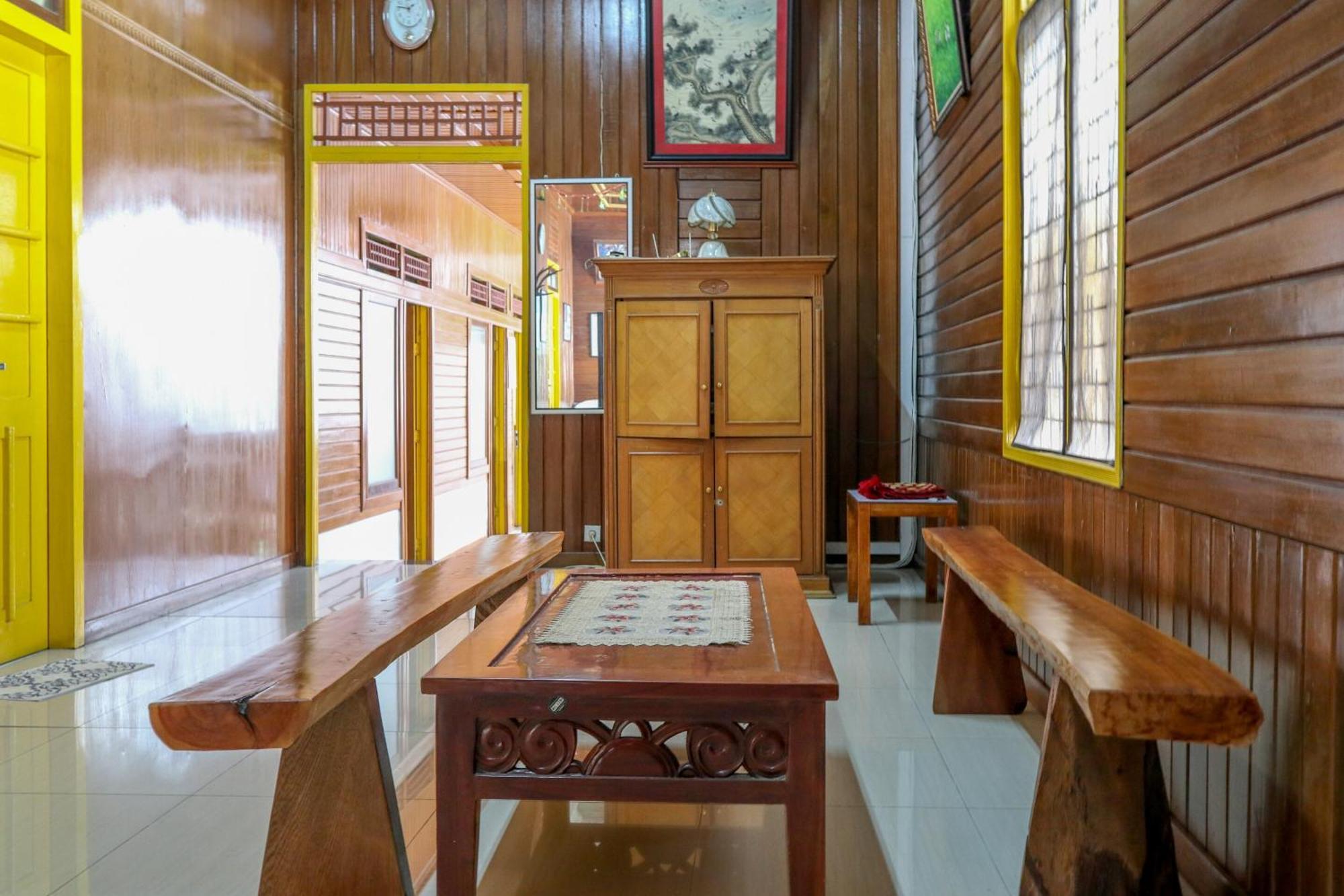 Wisma Mutiara Padang  Exterior foto